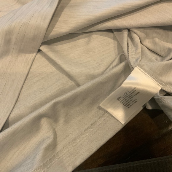 GREG NORMAN 1/4 zip golf PULLOVER in LIGHT GRAY HEATHER, size L, NWOT,MSRP$89.50 - Picture 5 of 6